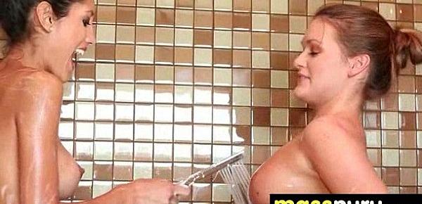  Naughty chick gives an amazing Japanese massage 4